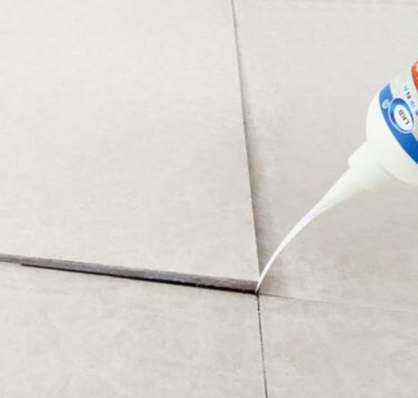 桥西瓷砖空鼓维修公司分享卫生间瓷砖脱落的原因可能有以下几点